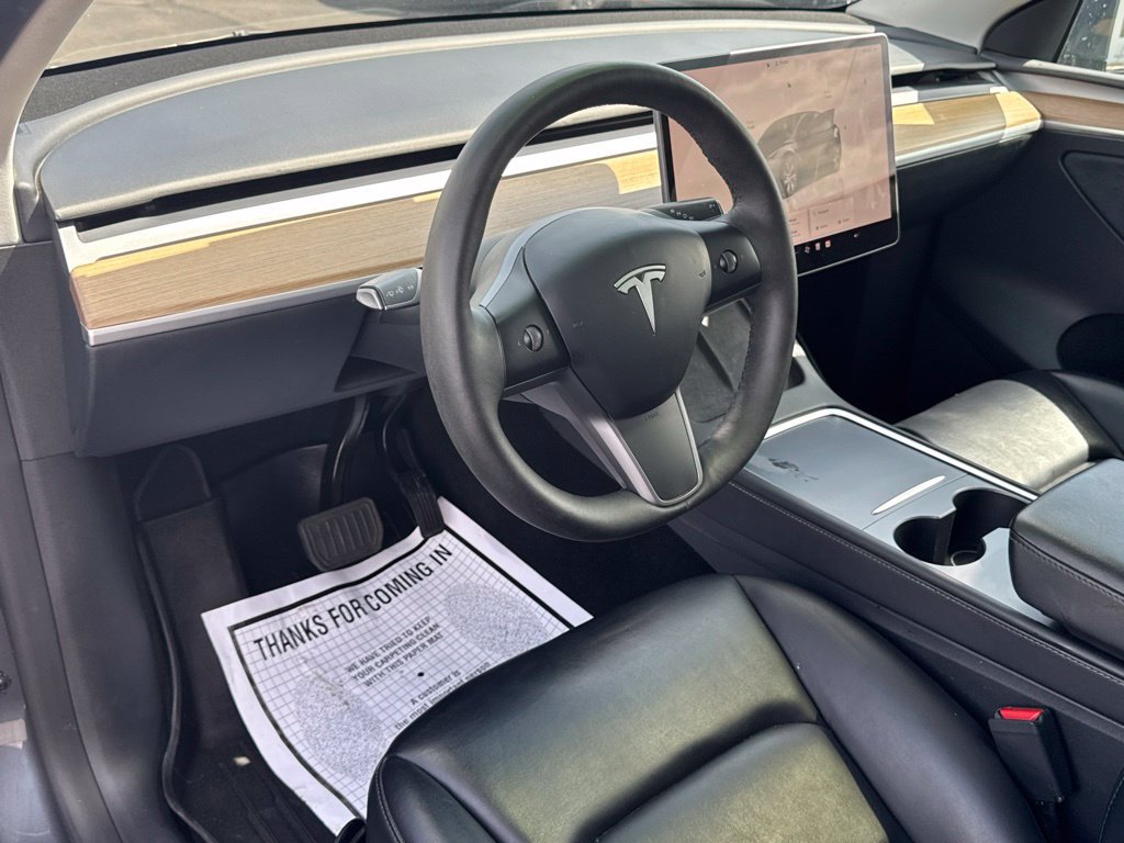 Used 2023 Tesla Model Y Long Range AWD/4WD image 12