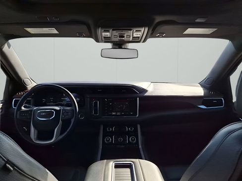 Used 2022 GMC Yukon Denali w/ Max Trailering Package image 23