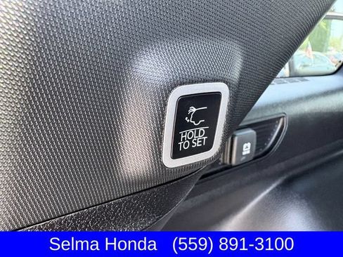 Used 2023 Jeep Grand Cherokee Altitude AWD/4WD image 27