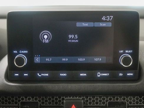 Used 2025 Honda HR-V Sport image 27