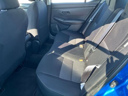 Used 2025 Nissan Sentra SV FWD image 22
