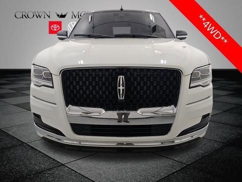 Used 2022 Lincoln Navigator L Black Label image 2
