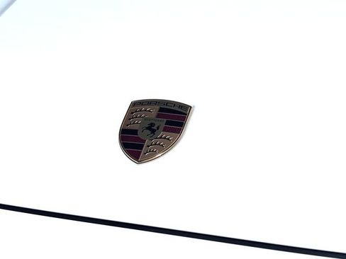 New 2026 Porsche Cayenne GTS image 27