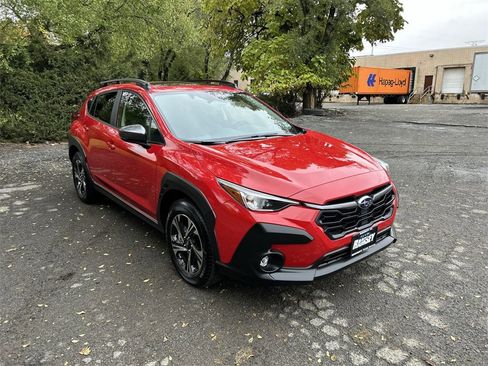 Certified 2025 Subaru Crosstrek 2.0i Premium image 2