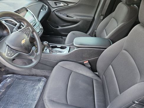 Used 2020 Chevrolet Malibu LS image 15