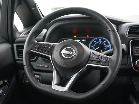 Used 2024 Nissan Leaf SV Plus FWD image 16