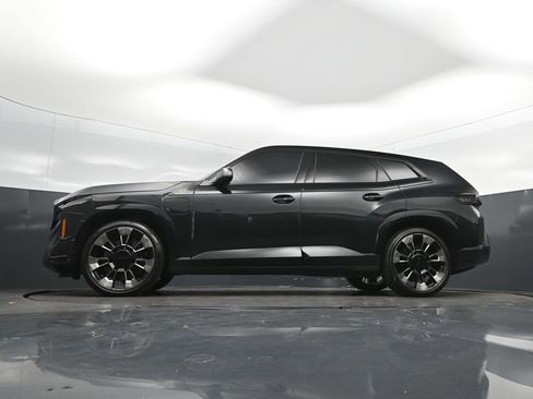 Certified 2023 BMW XM AWD/4WD image 39
