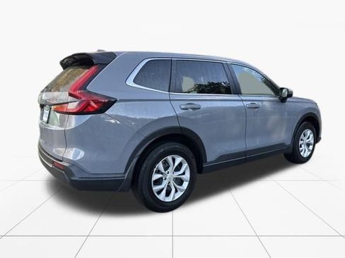 Used 2025 Honda CR-V LX image 9