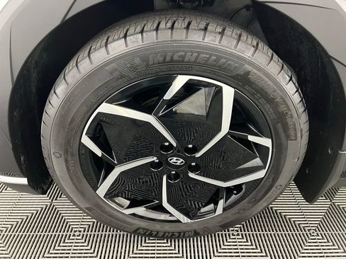 Used 2024 Hyundai Ioniq 5 SE image 12