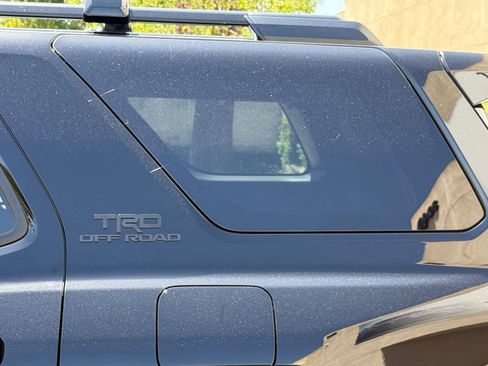 Used 2025 Toyota 4Runner TRD Off-Road Premium AWD/4WD image 14