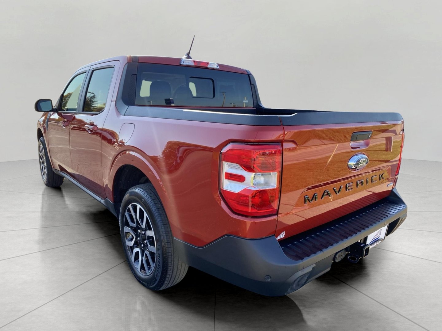 Certified 2024 Ford Maverick Lariat w/ 4K Tow Package AWD/4WD image 10