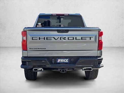 Used 2024 Chevrolet Silverado 1500 Custom Trail Boss w/ LPO, Dark Essentials Package image 7