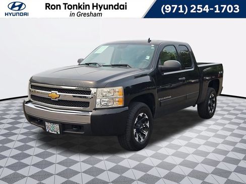 Used 2008 Chevrolet Silverado 1500 LT AWD/4WD image 1