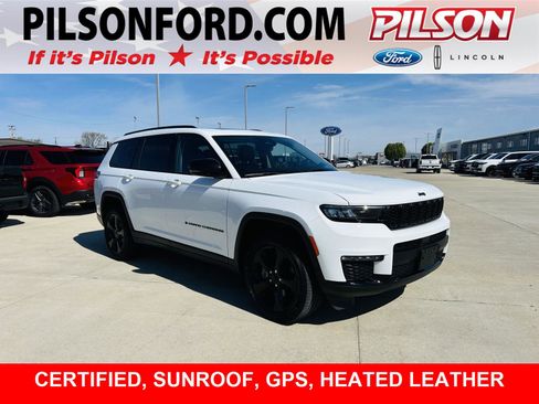 Used 2023 Jeep Grand Cherokee L Limited w/ Black Appearance Package image 1