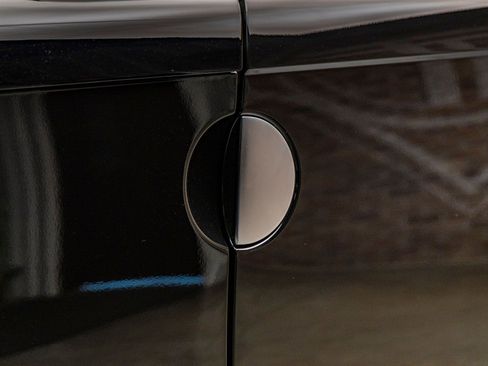 Used 2005 Chevrolet SSR w/ Preferred Equipment Group image 34