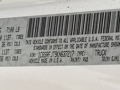 Used 2019 RAM 1500 Laramie image 36