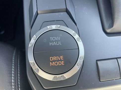 Used 2025 Toyota Tacoma TRD Sport image 29