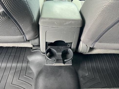 Used 2015 Nissan Frontier SV w/ SV Value Truck Package AWD/4WD image 20
