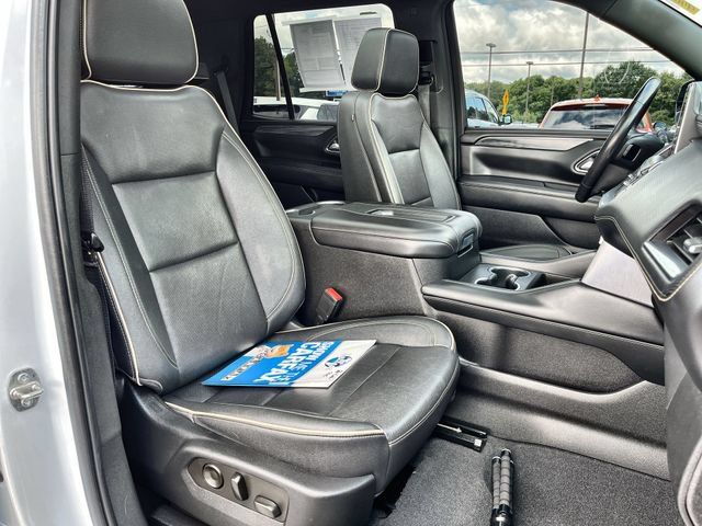 Used 2022 GMC Yukon SLT w/ SLT Premium Package AWD/4WD image 28
