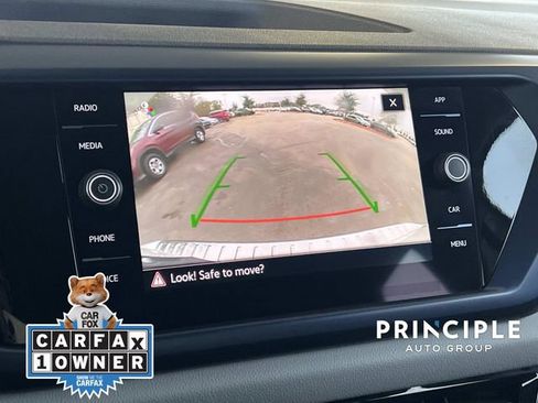 Certified 2023 Volkswagen Taos SE w/ Black Wheel Package image 23