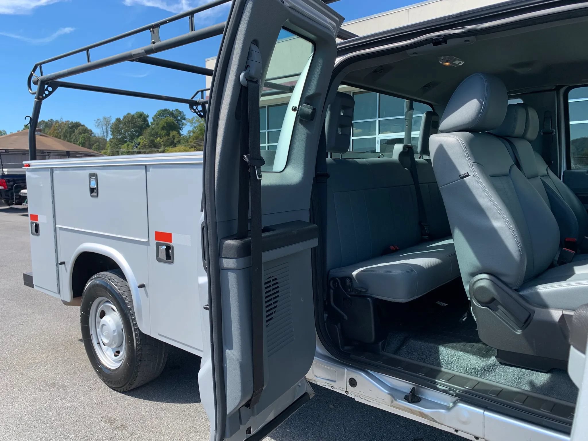 Used 2015 Ford F250 XL AWD/4WD image 25