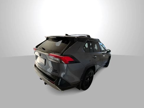 Used 2022 Toyota RAV4 XSE w/ XSE Grade Weather Package AWD/4WD image 8