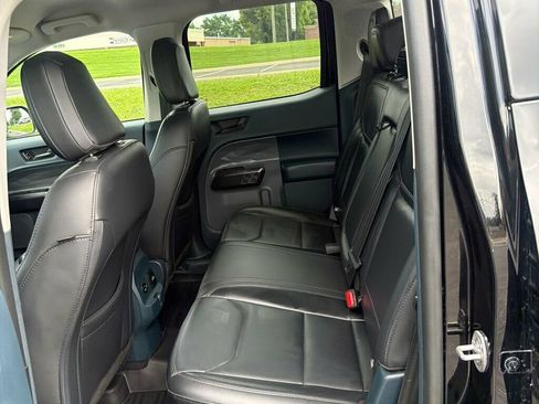 Used 2023 Ford Maverick Lariat w/ Lariat Luxury Package FWD image 15
