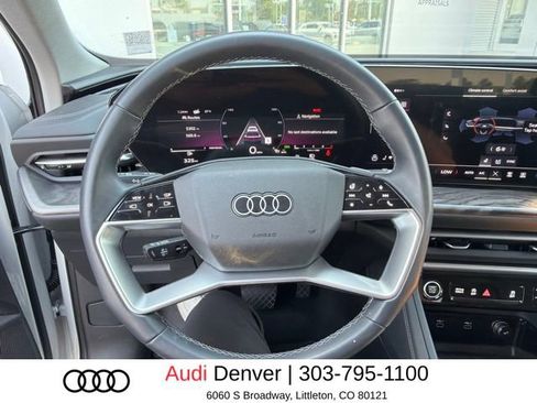 Used 2025 Audi Q5 Premium w/ Premium Plus AWD/4WD image 6