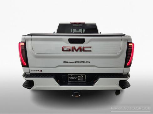 Used 2024 GMC Sierra 3500 AT4 w/ AT4 Premium Plus Package image 6