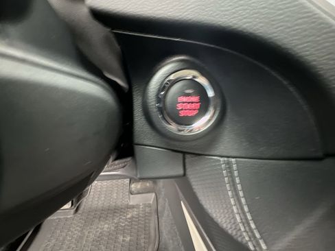 Used 2023 Subaru Forester Limited image 17