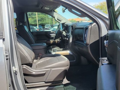 Used 2020 Chevrolet Silverado 1500 LT Trail Boss AWD/4WD image 18