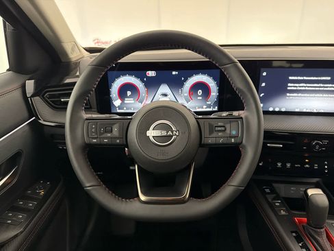 New 2026 Nissan Kicks SR w/ SR Premium Package image 12