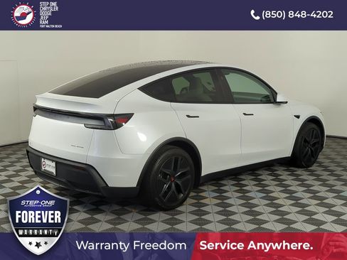 Used 2026 Tesla Model Y Long Range AWD/4WD image 6
