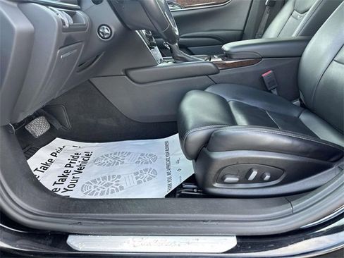 Used 2013 Cadillac XTS Luxury w/ Driver Awareness Package image 18