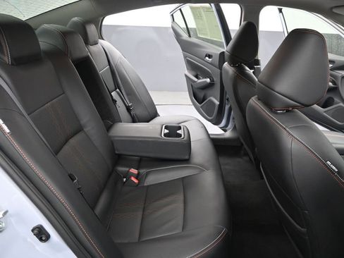 Used 2023 Nissan Altima 2.5 SR w/ SR Premium Package AWD/4WD image 28