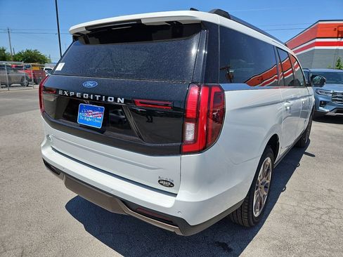 New 2026 Ford Expedition Max King Ranch AWD/4WD image 11