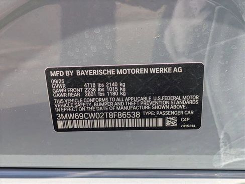 Used 2026 BMW 330i Sedan w/ M Sport Package RWD image 17