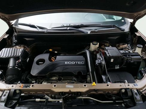 Used 2019 Chevrolet Equinox LS FWD image 11