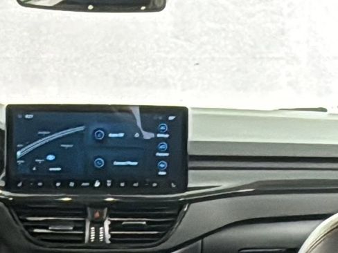 Used 2024 Ford Escape ST-Line Elite w/ Premium Technology Package image 17