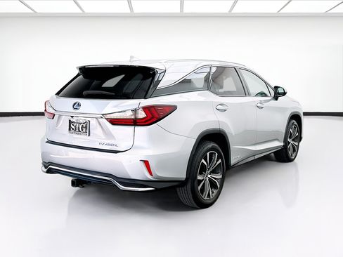 Used 2019 Lexus RX 450hL Premium w/ Premium Package AWD/4WD image 4