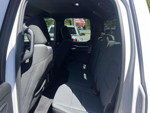 Used 2025 RAM 1500 Big Horn AWD/4WD image 10