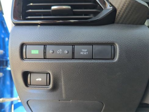 Certified 2024 Nissan Sentra SV w/ All-Weather Package image 39