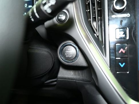 Used 2025 Subaru Crosstrek 2.5i Premium w/ Crosstrek Mirror Package image 34