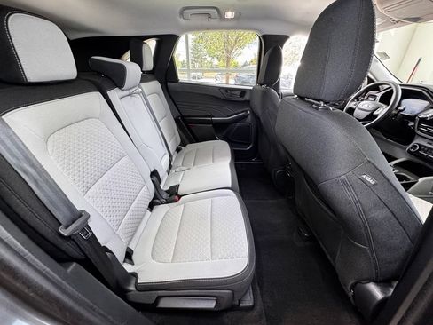 Used 2025 Ford Escape Active AWD/4WD image 49