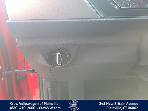 Certified 2021 Volkswagen Jetta S FWD image 39