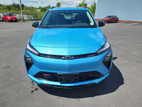 New 2027 Chevrolet Bolt RS w/ Technology Package FWD image 3