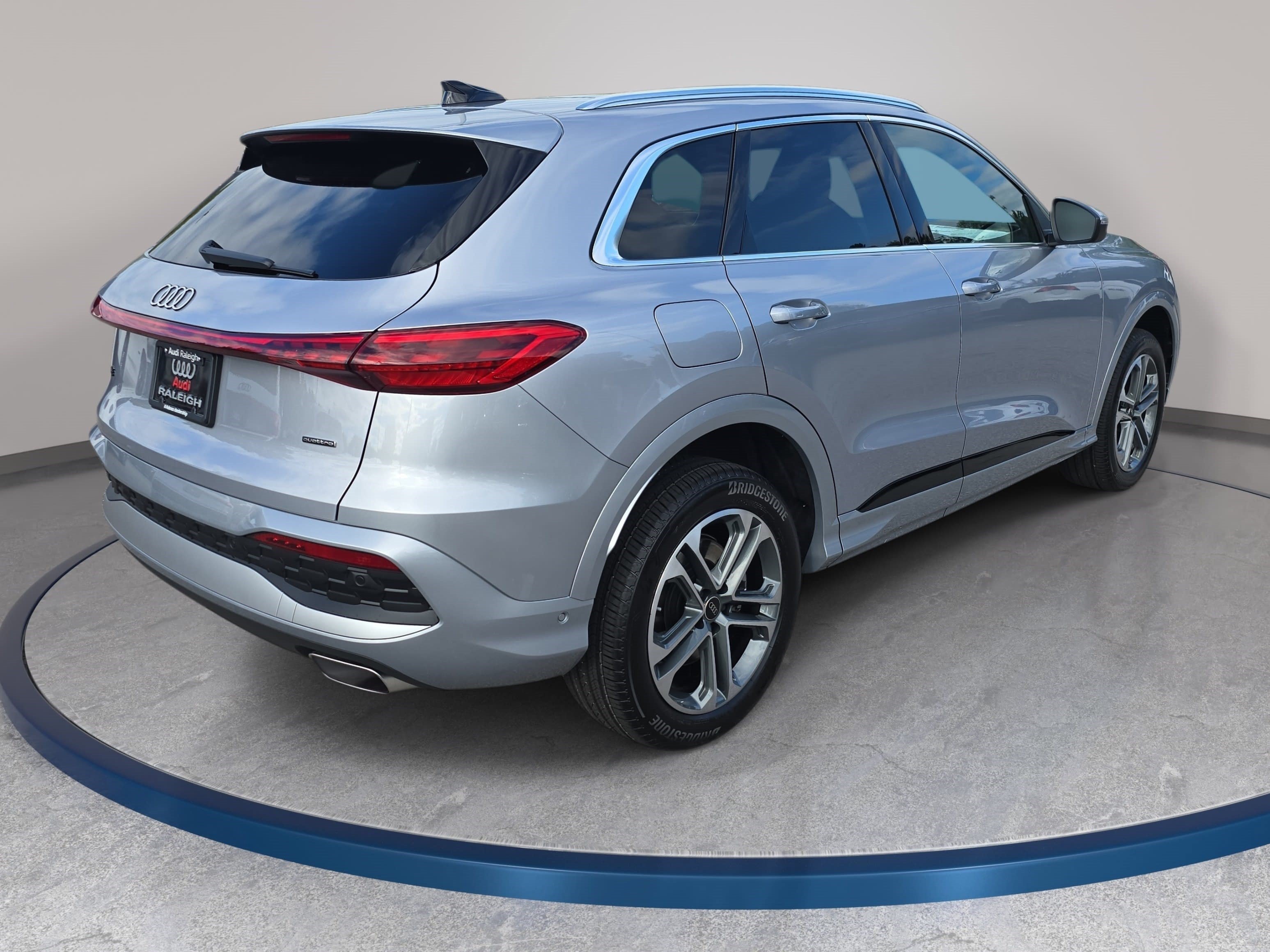 New 2026 Audi Q5 Premium Plus AWD/4WD image 5