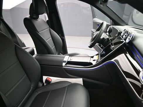 New 2026 Mercedes-Benz GLC 300 image 25