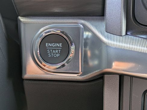 New 2026 Ford F150 Lariat w/ Equipment Group 502A High AWD/4WD image 34