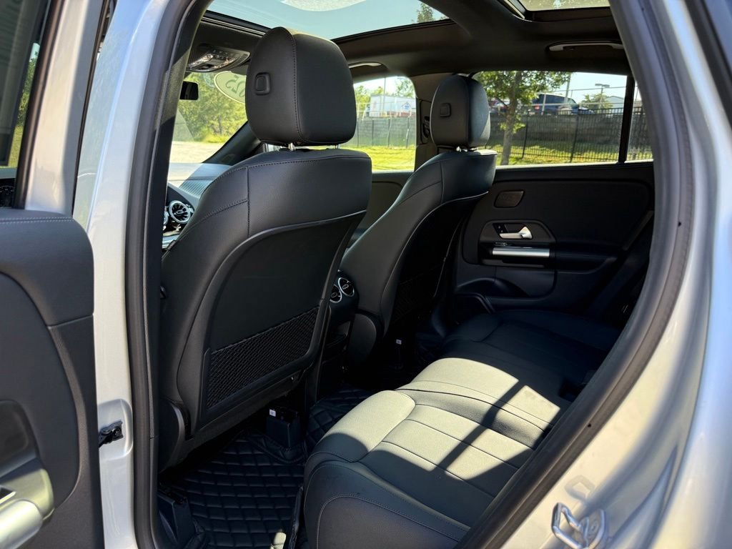 Used 2025 Mercedes-Benz GLA 250 image 25